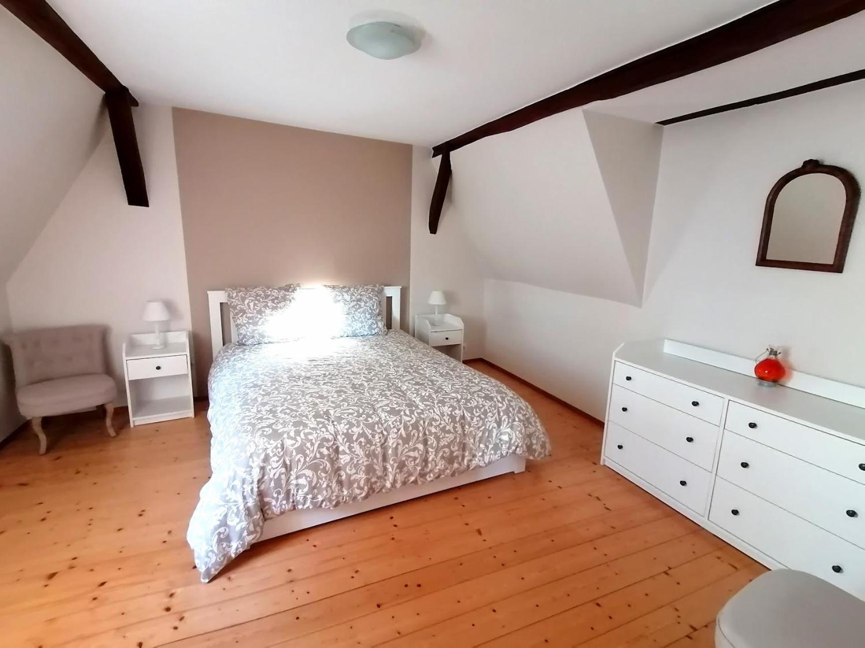 Maison Kobold Xvie Siecle Wissembourg Szoba fotó
